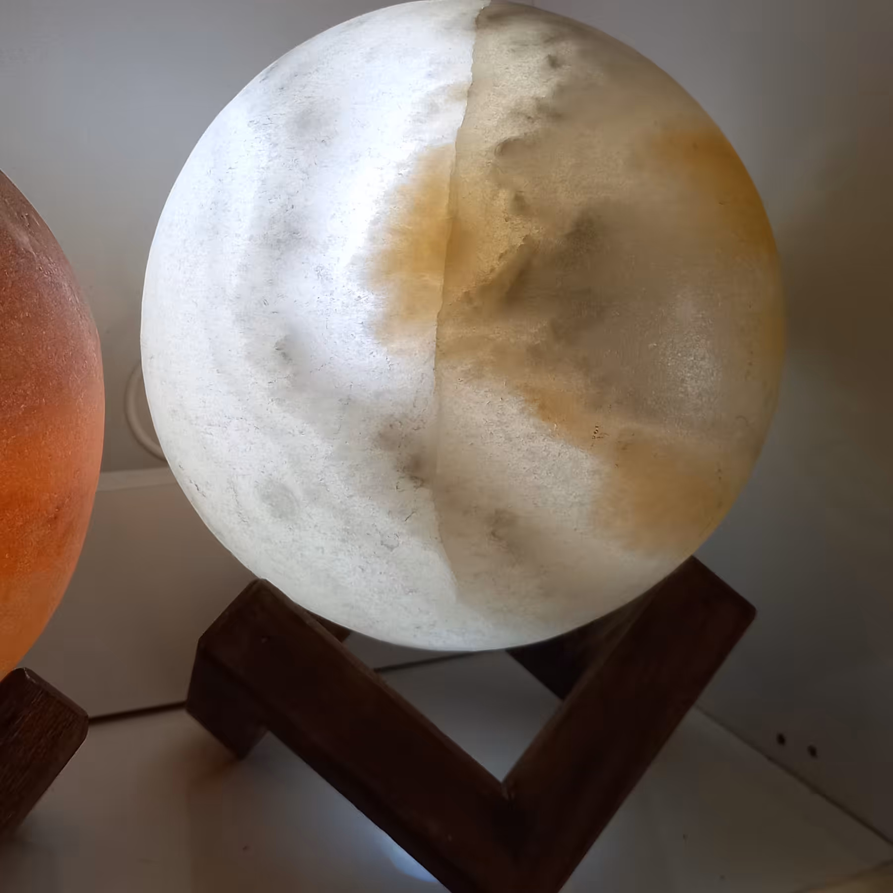 آباژور سنگ نمک طرح گوی