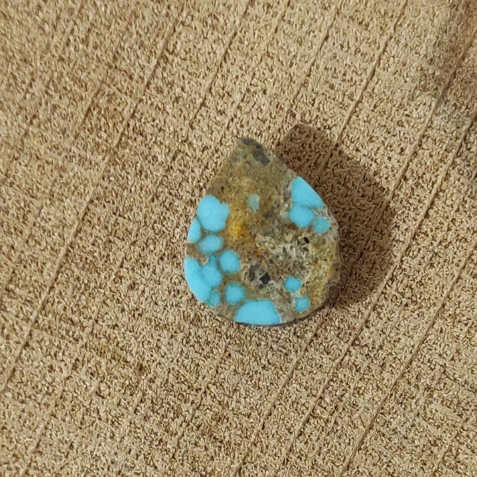 نگین فیروزه نیشابوری