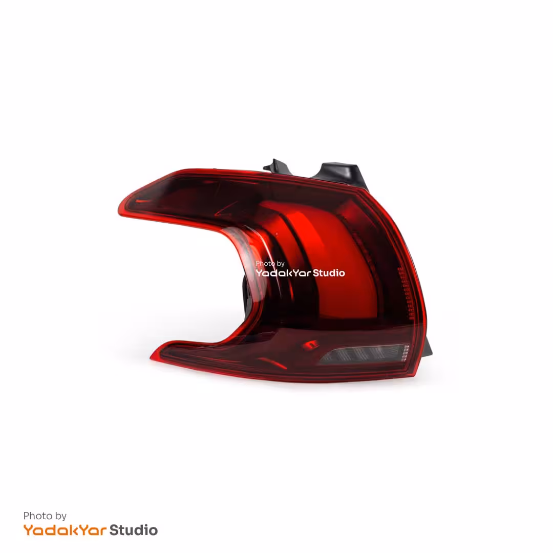 چراغ پژو 2008 عقب چپ روی گلگیر پژو