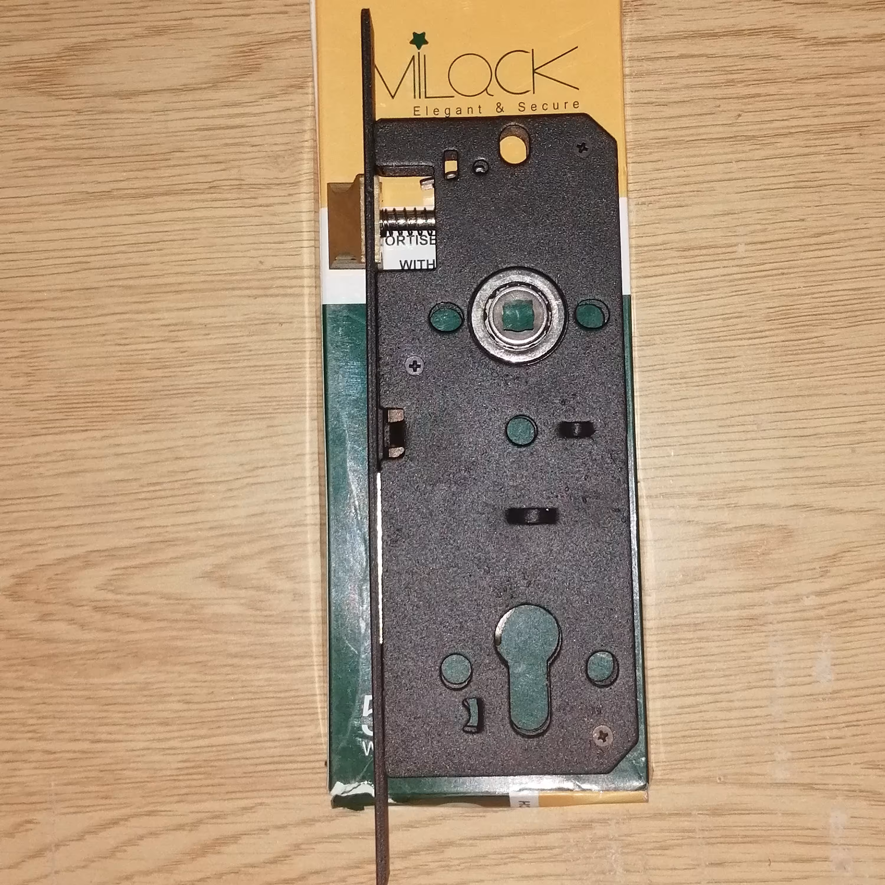 قفل درب چوبی سیلندرخور سایز استاندارد رنگ مشکی