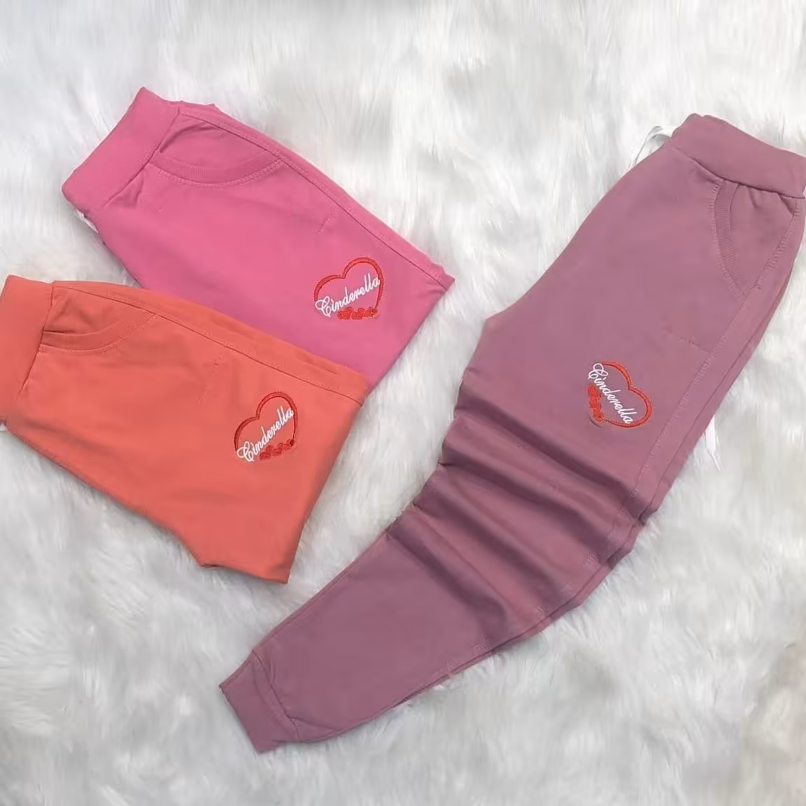 شلوار دخترانه ضخیم جنس پنبه گلکسی ضخیم درچهار سایز از 80تا 95