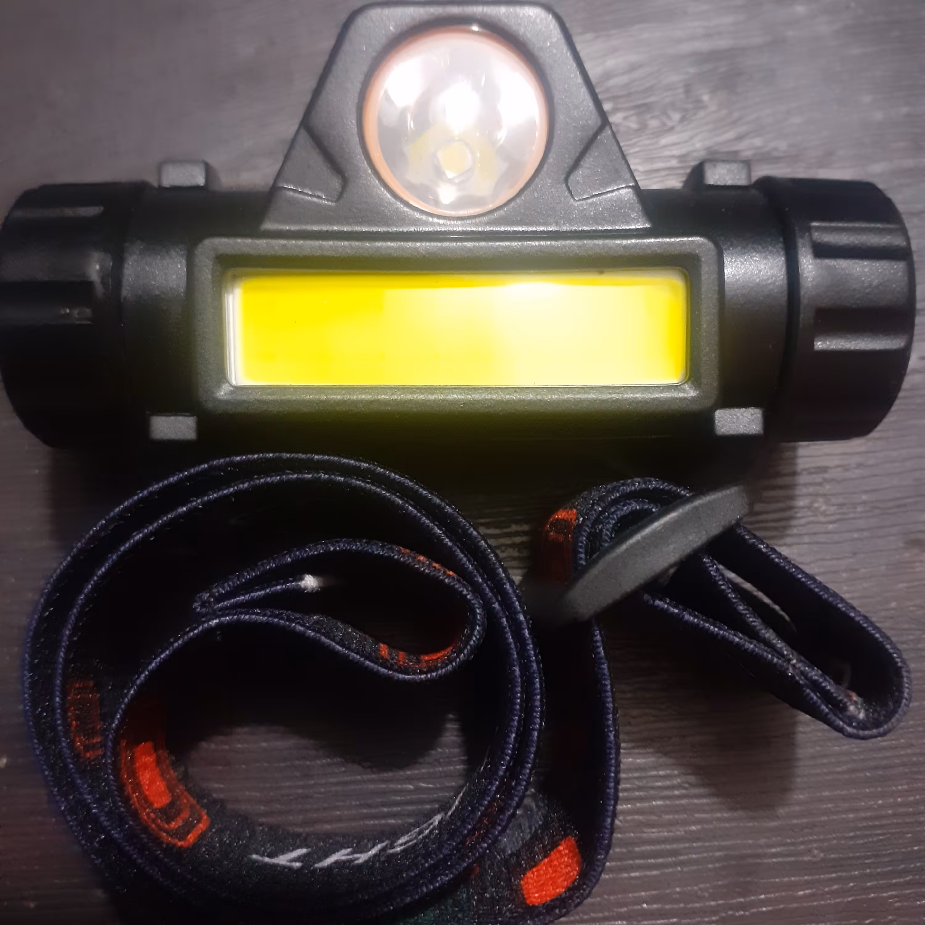 چراغ قوه پیشانی شارژی مگنتی