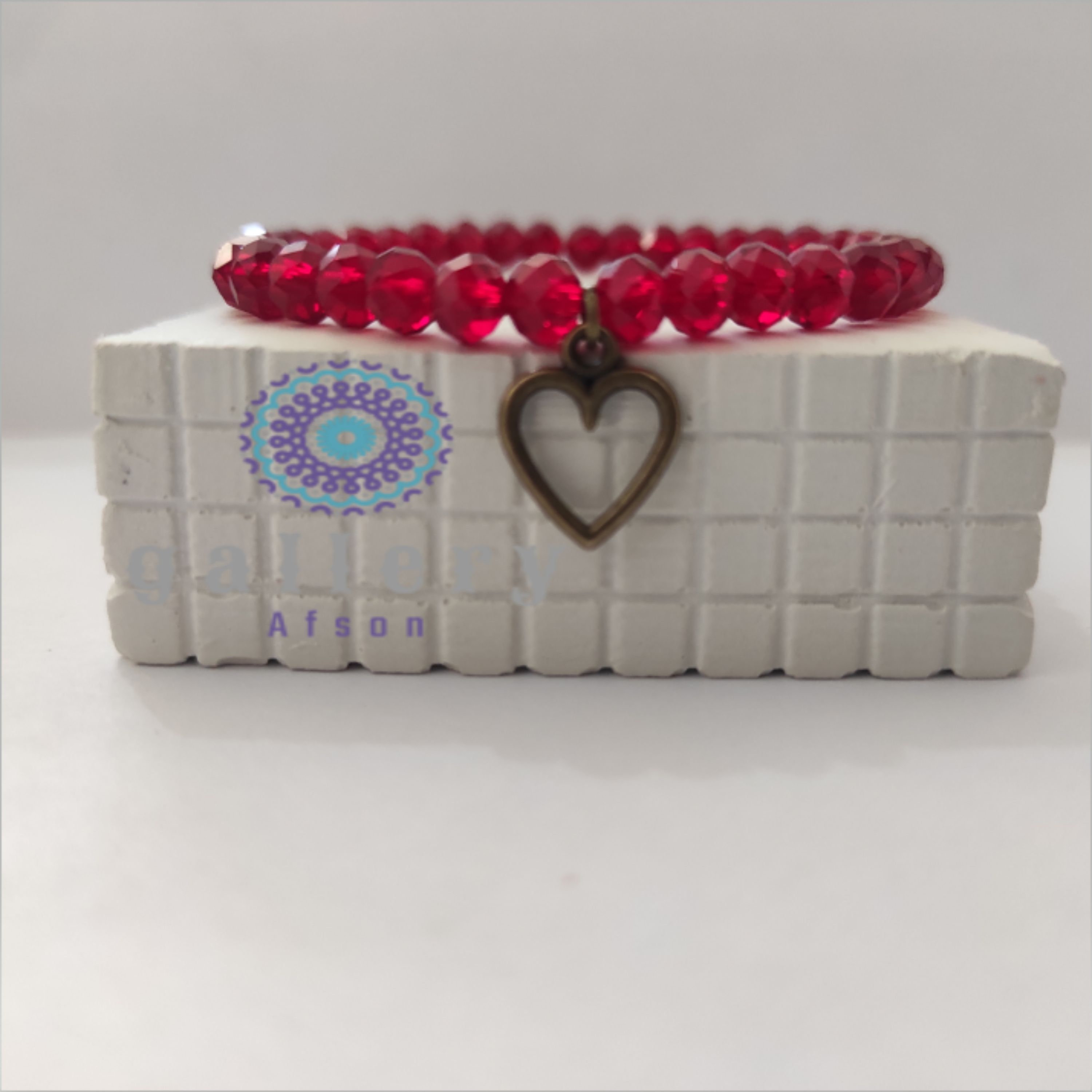 دستبند قرمز (طرح قلب )
