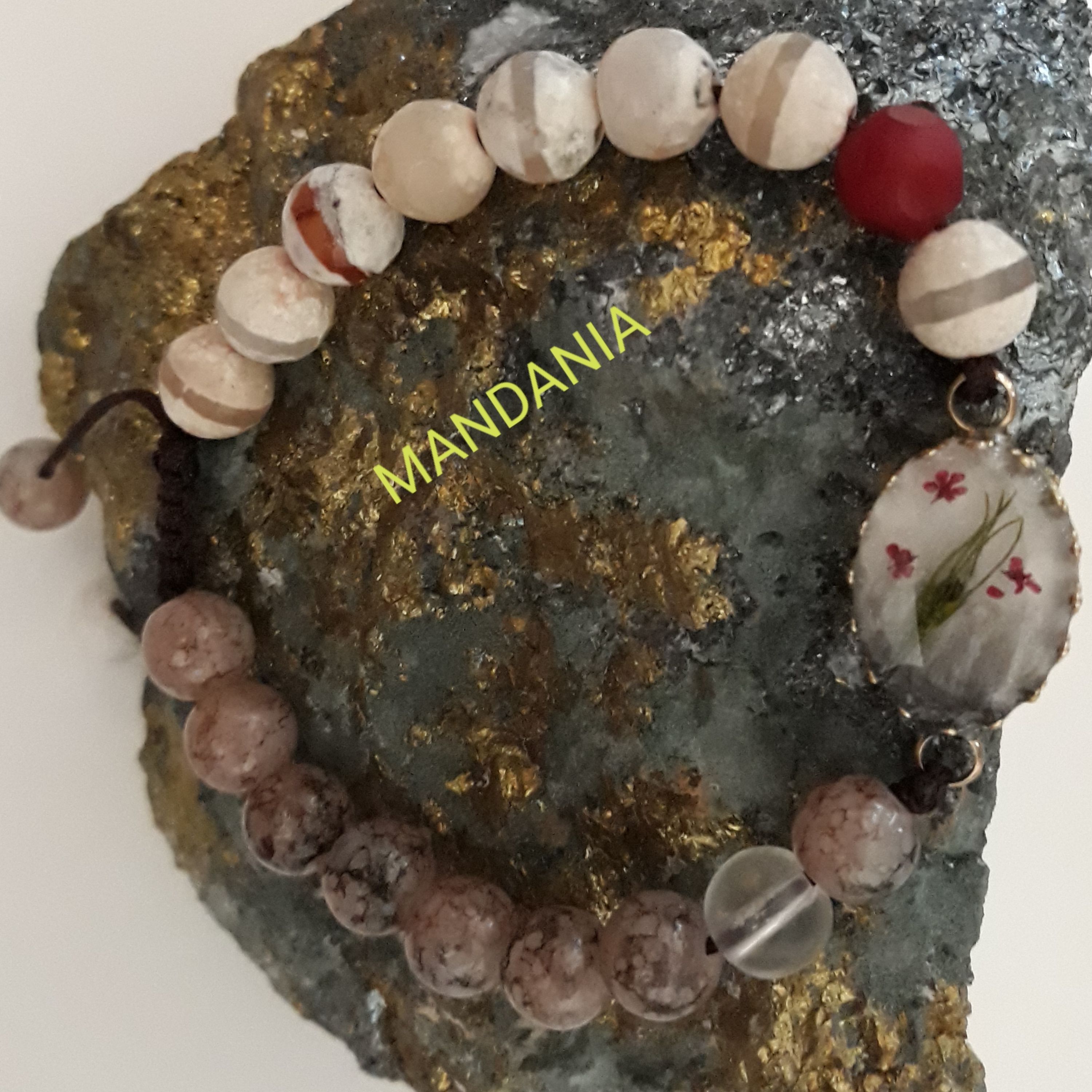 دستبند تینا