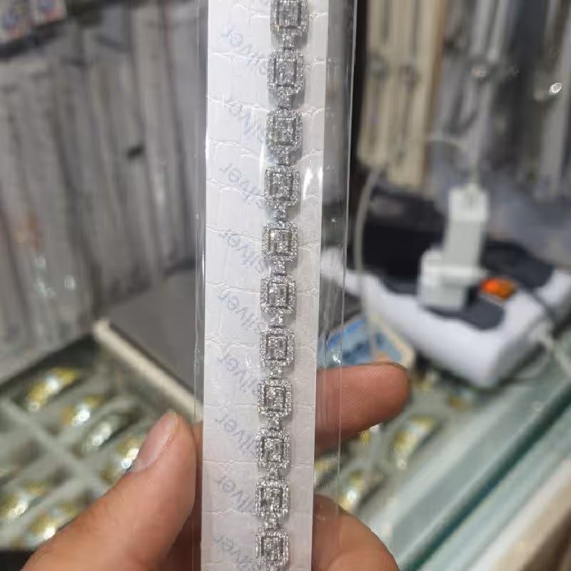 دستبند زنانه ودخترانه نقره عیار 925 آبکاری طلا سفید