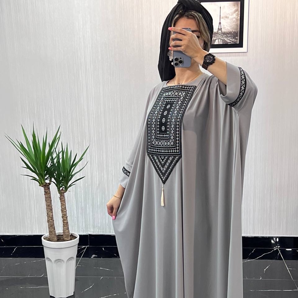 مانتو مادرانه
