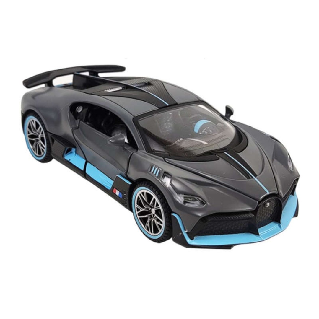 ماشین فلزی بوگاتی دیوو bugatti divo موزیکال چراغدار رنگ های مشکی طوسی سفید سایز 1-24 ارسال رایگان
