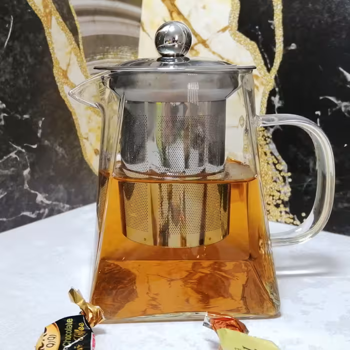 قوری پیرکس مربع متوسط خارجی دارای صافی استیل تهیه شده از بهترین مواداولیه 