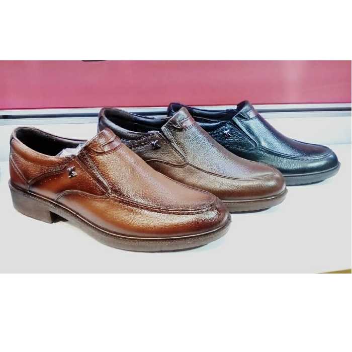 چرم طبی تمام چرم بدون بند با زیره تزریق در سایزبندی و رنگبندی متنوع