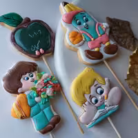 کوکیهای پک مدرسه تم پسرونه مناسب هدیه به دانش آموزهای گلتون 