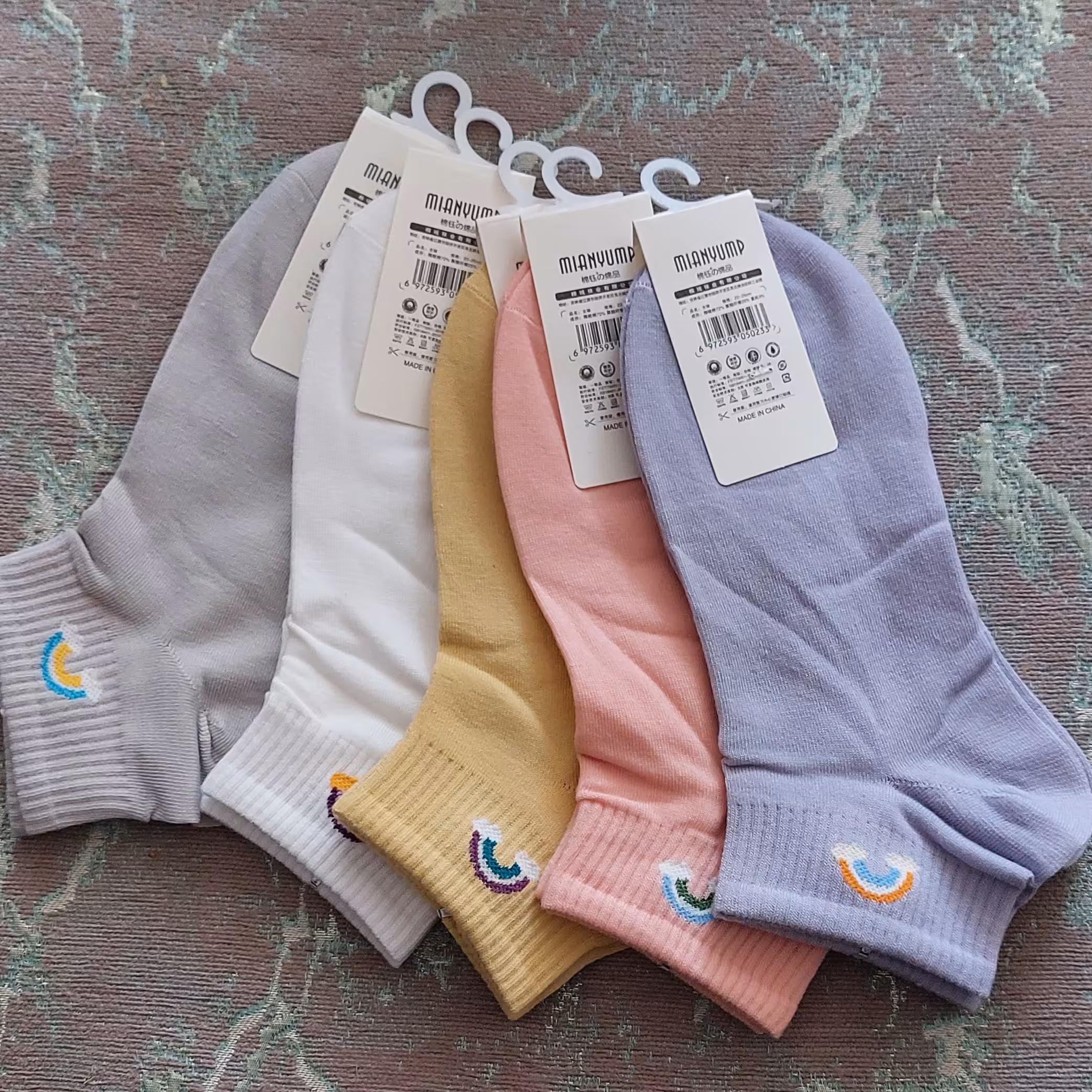 جوراب اسپورت رنگی