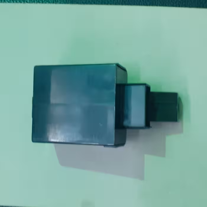 رله کولر پراید کاربراتور  ( 5 فیش) 