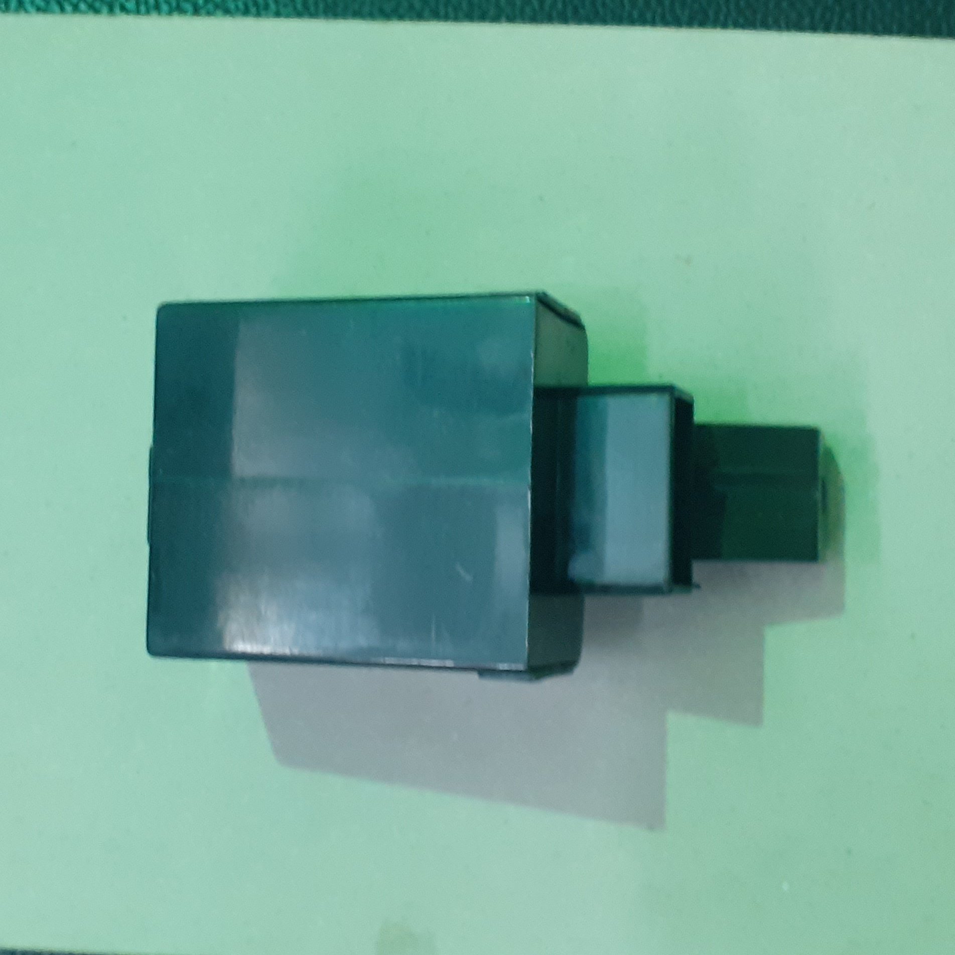 رله کولر پراید کاربراتور  ( 5 فیش) 