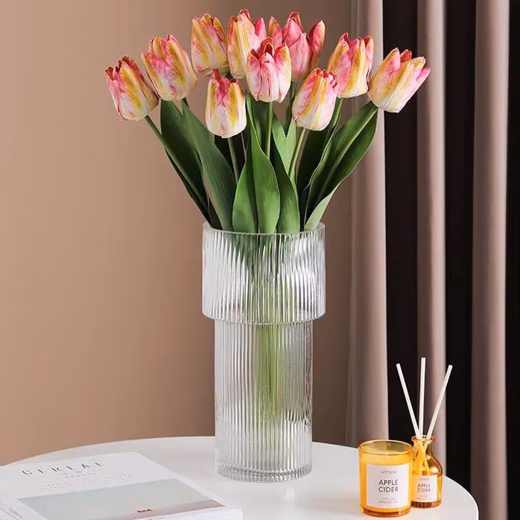 گلدان شیشه استوانه ای طرح ایکیا
