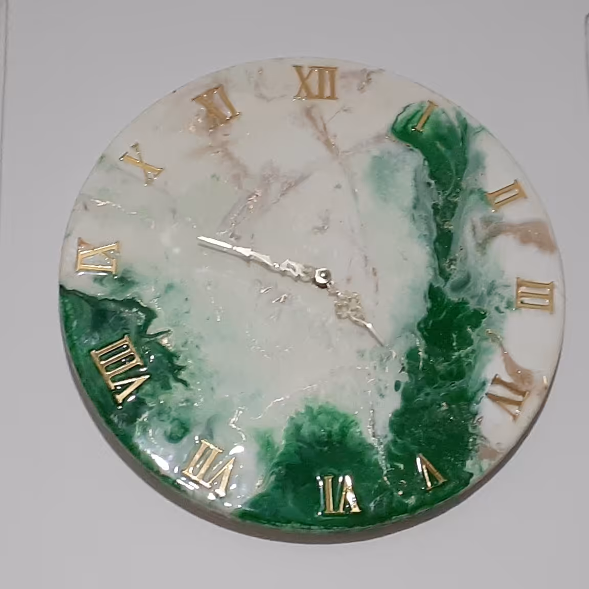 ساعت دیواری  رزینی