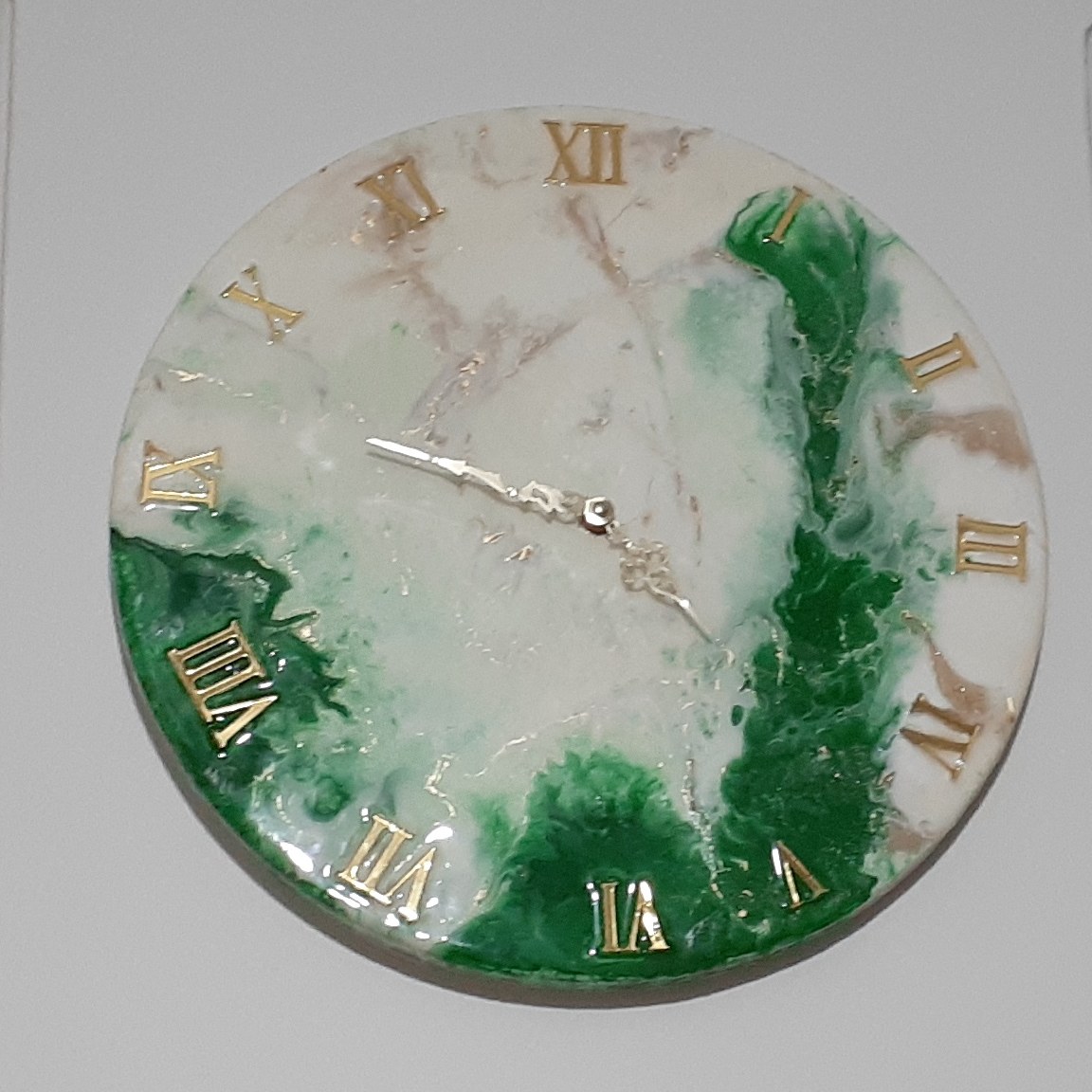 ساعت دیواری  رزینی