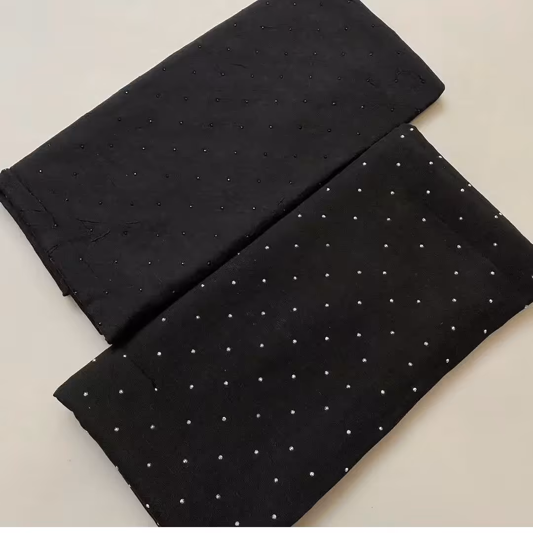 عمده روسری وال اسلپ مشکی نگین دار جین 10تایی