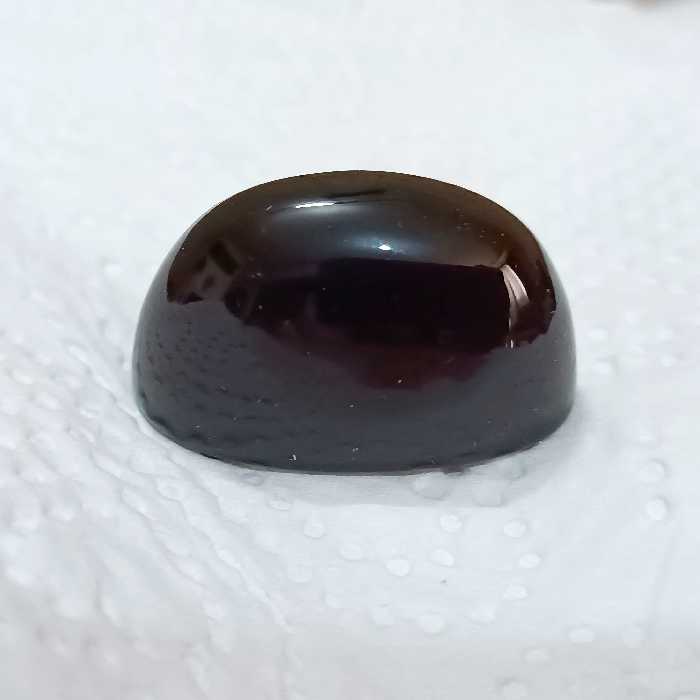 عقیق سرخ سرخ ( سرخ و سیاه)