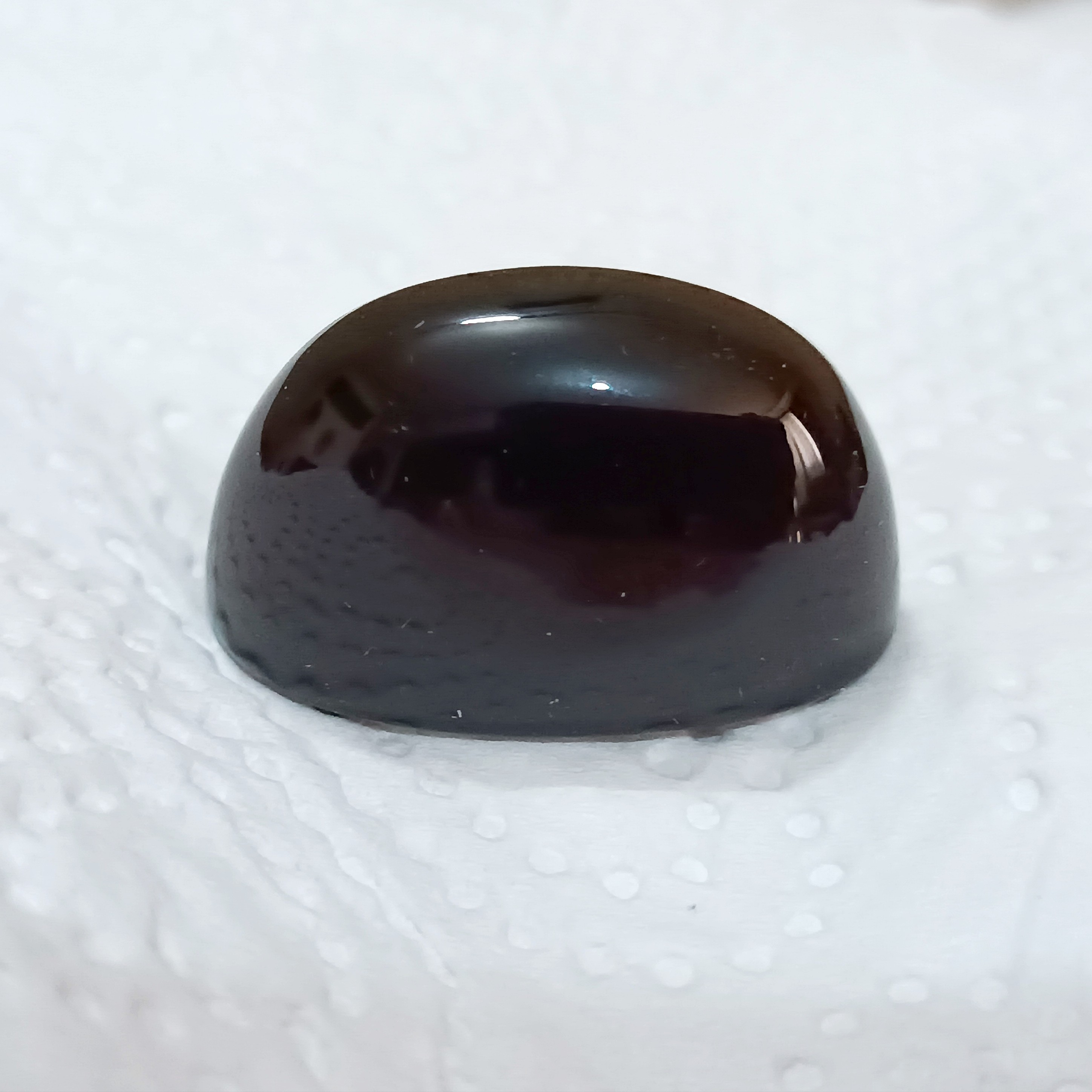 عقیق سرخ سرخ ( سرخ و سیاه)