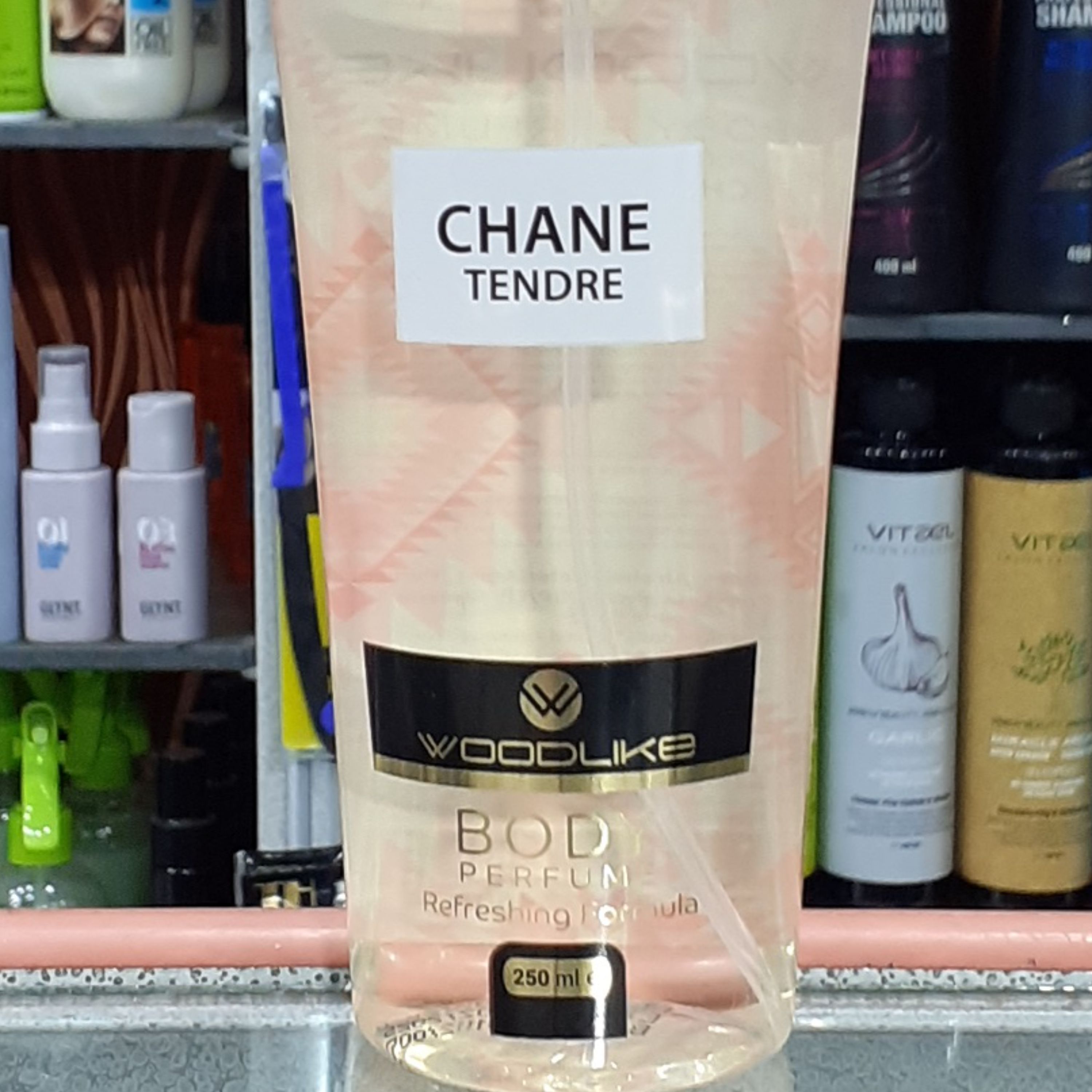 بادی اسپلش زنانه وودلایک چین تندره chane tendre رایحه شیرین ملایم حجم 250 میل