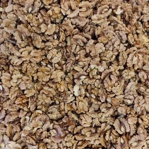 مغز گردوی معمولی مخصوص آجیل تویسرکان تازه و امسالی،محصول 1402 روز شکن و اقتصادی(900 گرم)