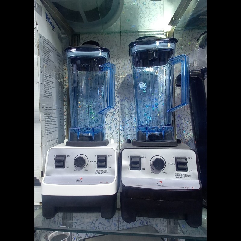 مخلوط کن فوق حرفه ای BM وات8500،دارای 2 رنگ سفید ومشکی
