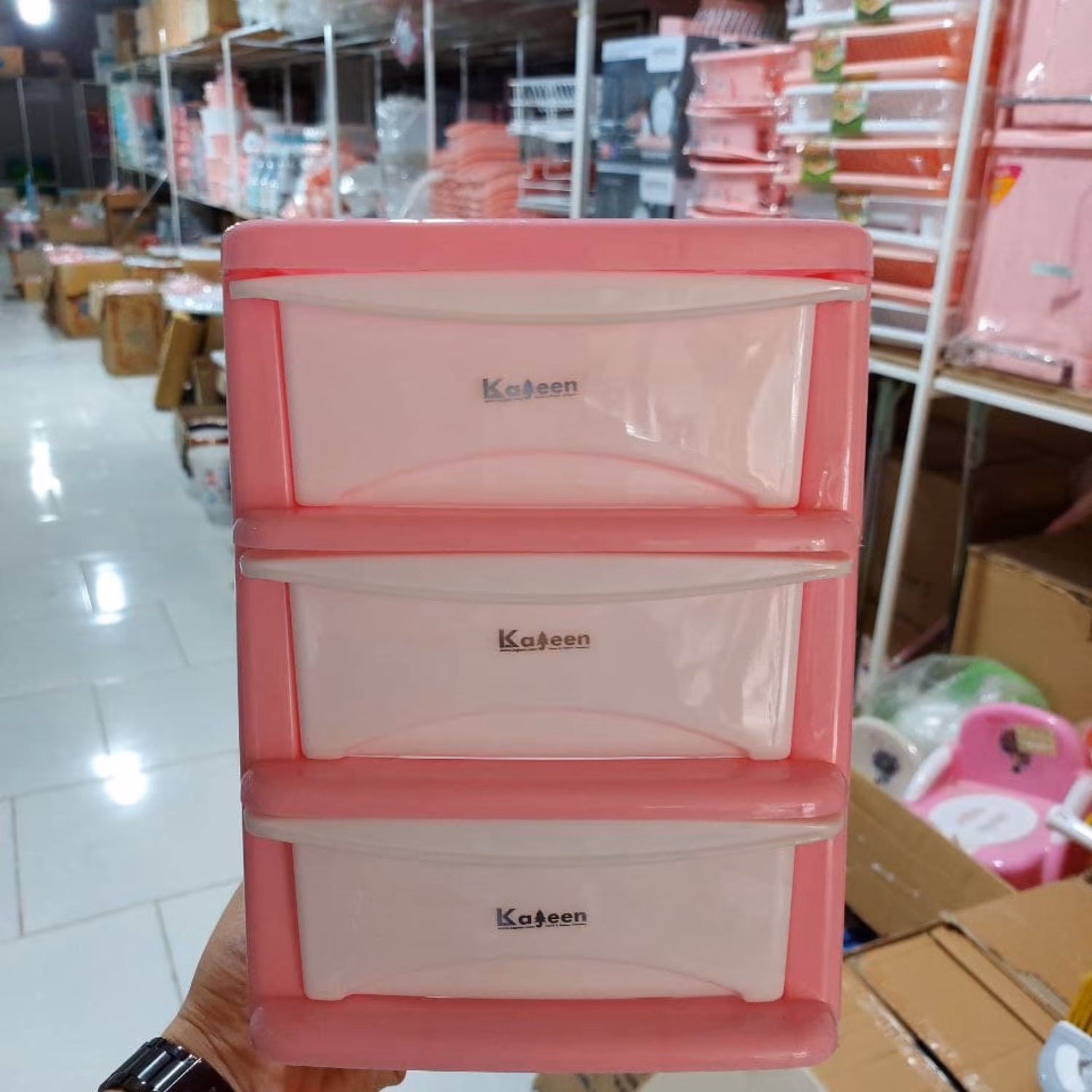 فایل آوا 3طبقه نظم دهنده محصول برندمعتبر کاجین تهیه شده از بهترین مواداولیه 