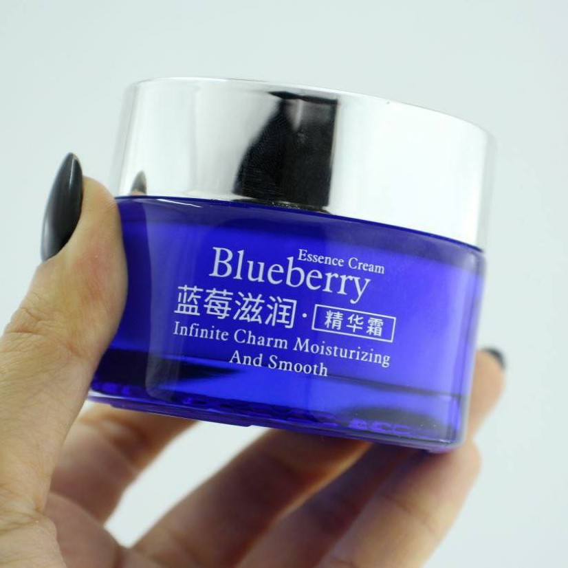 کرم جوان کننده بلوبری بیواکوا  کرم آبرسان بیوآکوا 