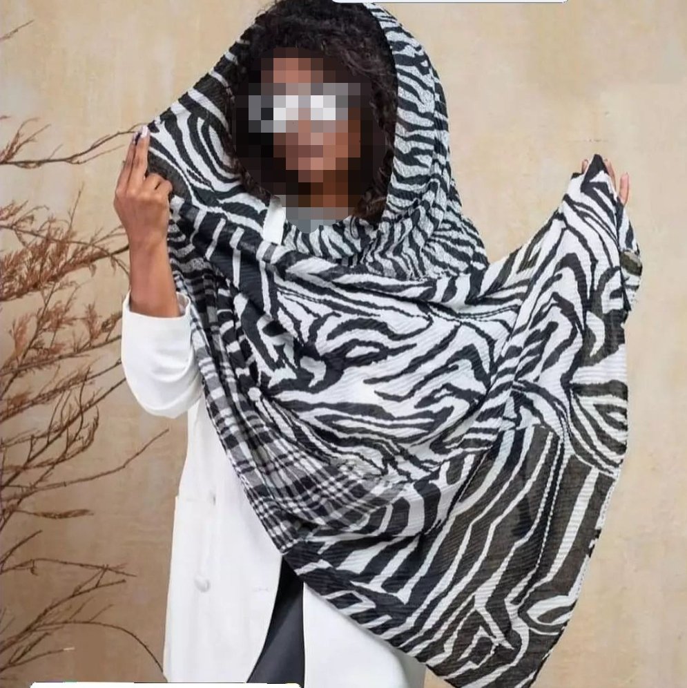 شال نخی پلیسه زبرا وارداتی کیفیت عالی ایستایی خوبی دارد