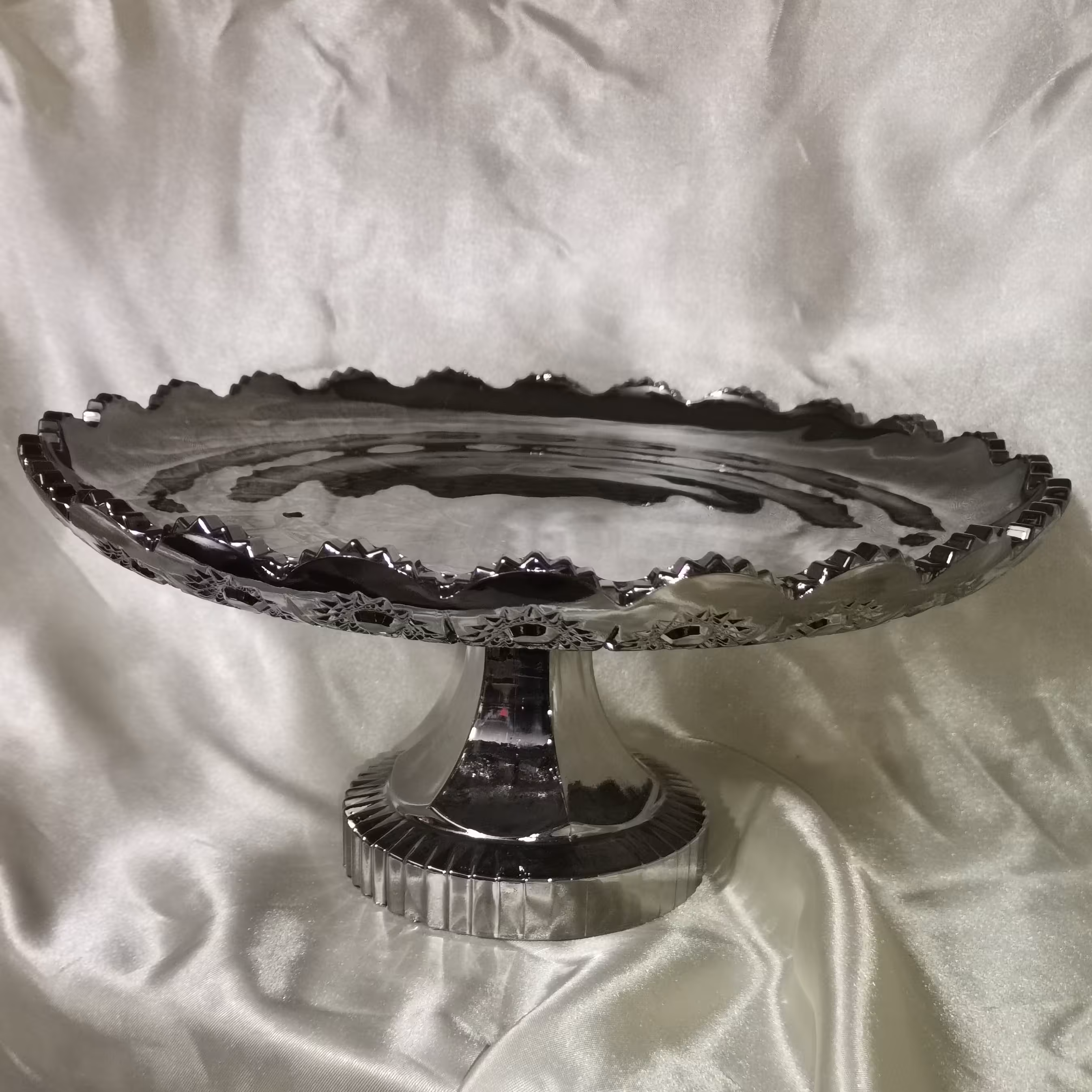 دیس شیرینی کریستال مشکی 