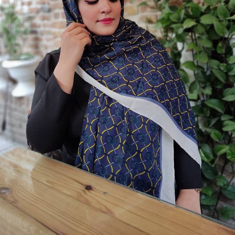 شال نخ پنبه منگوله دار طرحدار