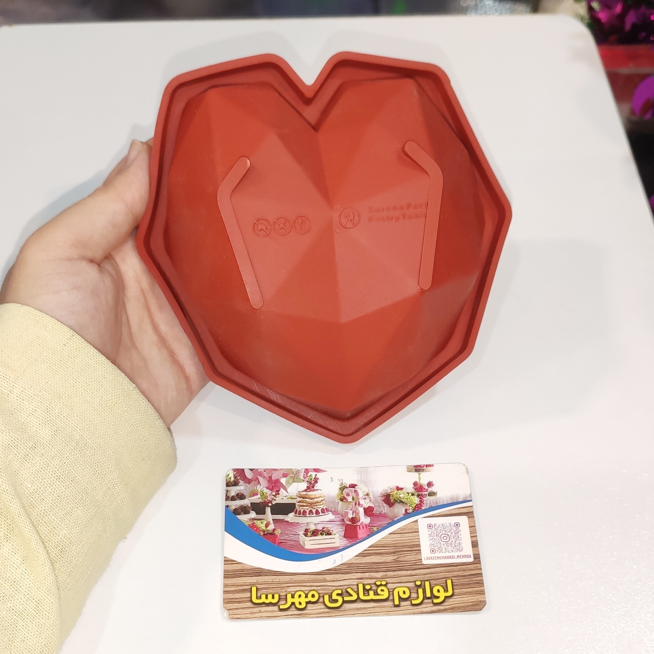 قالب سیلیکونی قلب سورپرایز