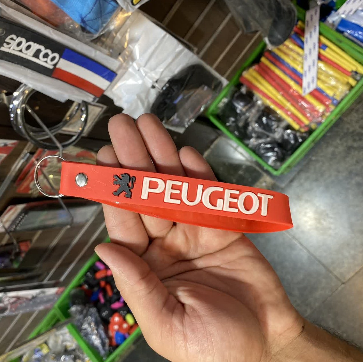 جاکلیدی ژله ای پژو قرمز 