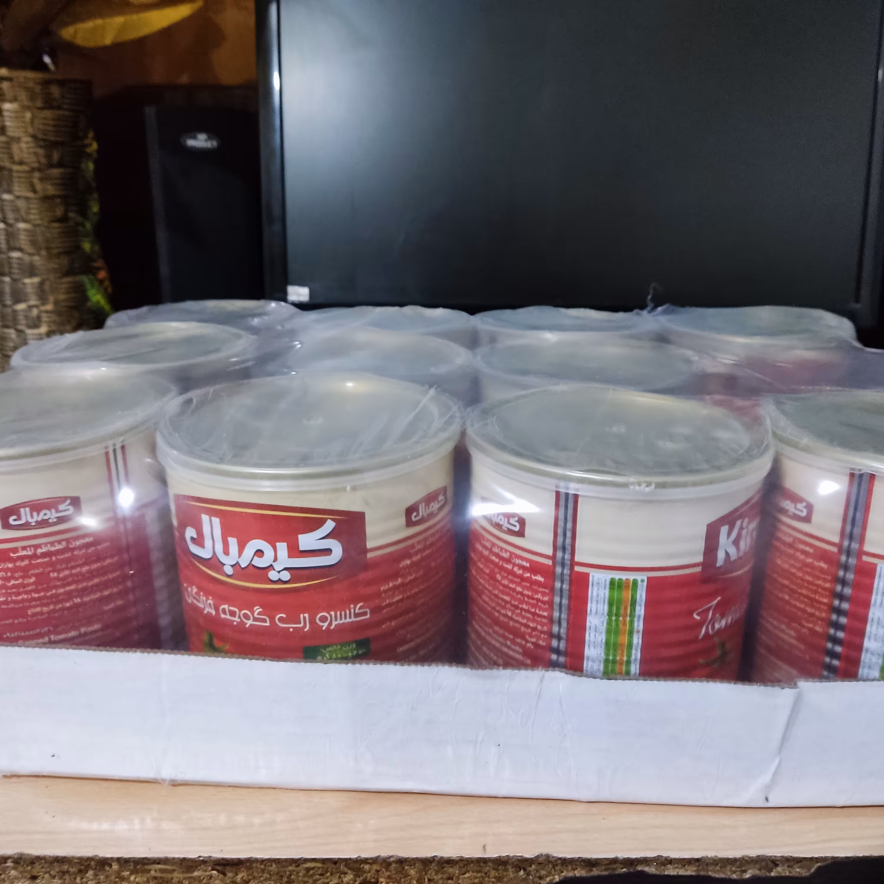 رب گوجه فرنگی کیمبال پک 12عددی بسیار با کیفیت باوزن 9600گرم ارسال رایگان 