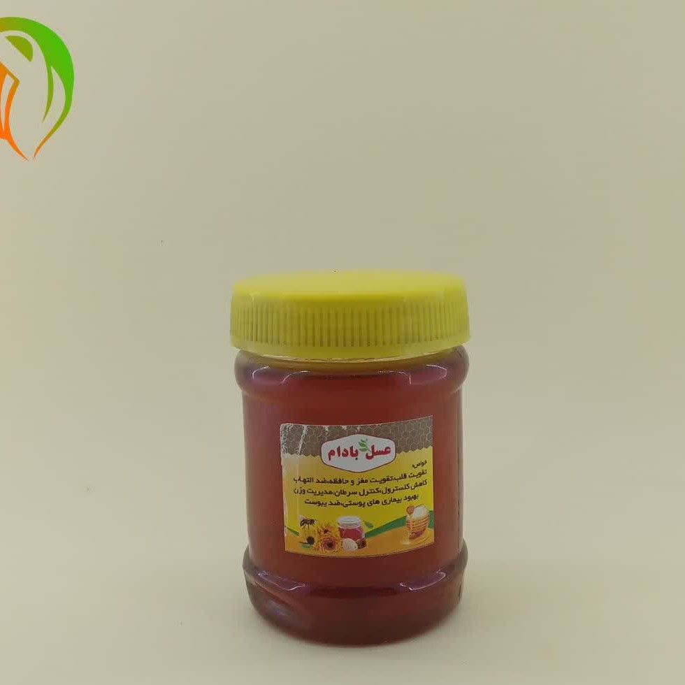 عسل بادام تلخ اعلا (نیم کیلویی)