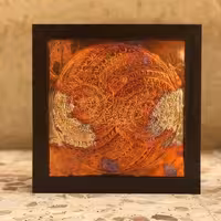 تابلو نقش برجسته ی مسی با رنگ ثابت و ابعاد 30در30_ارسال باربری پسکرایه