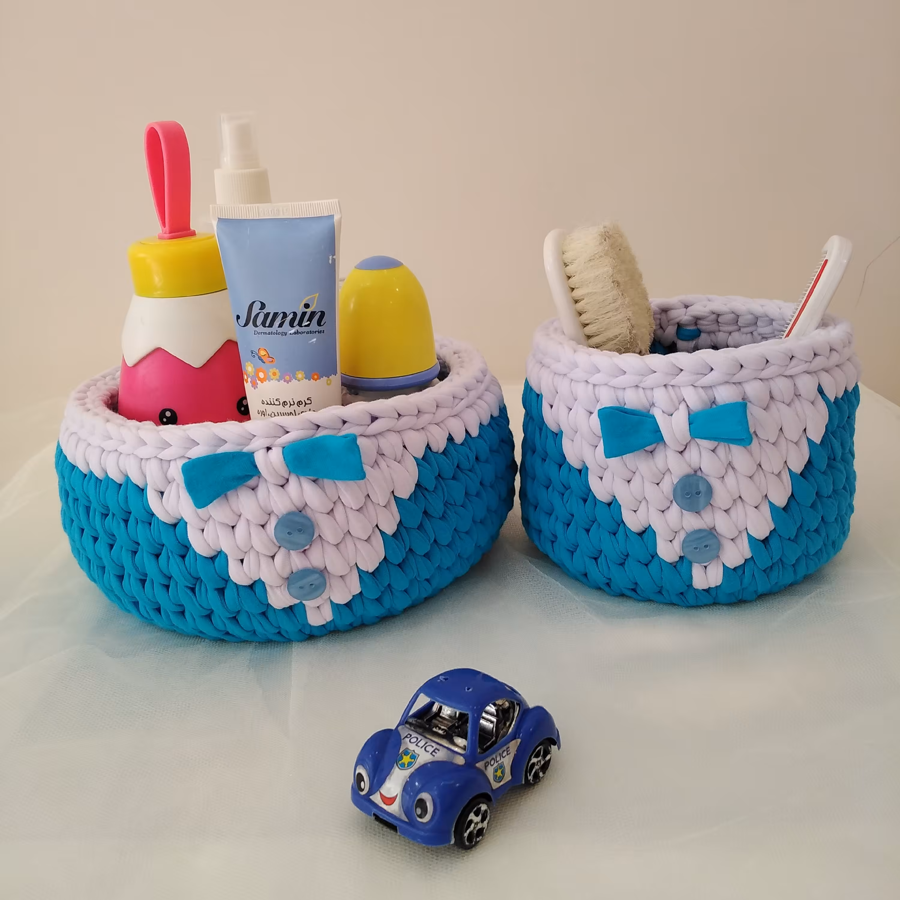 سبد تریکو گرد رنگ آبی ست سیسمونی پسرانه 