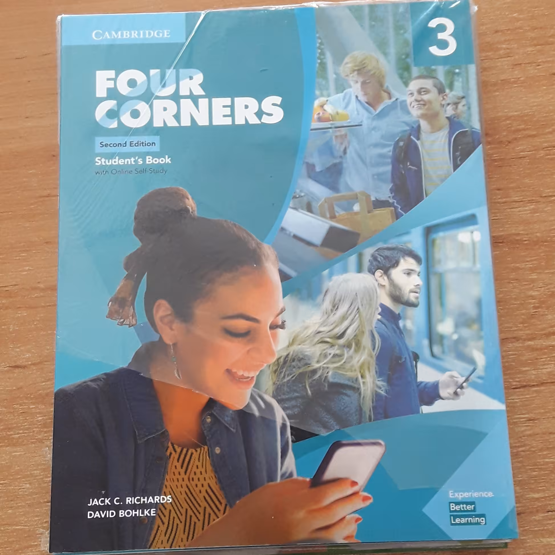 کتاب زبان فور کرنرز Four Corners 3 ویرایش دوم به همراه کتاب کار 