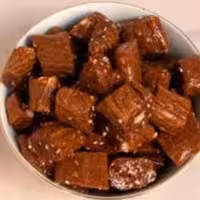 چیکو (بهترین شکلات لبنی ایران)خوشمزه