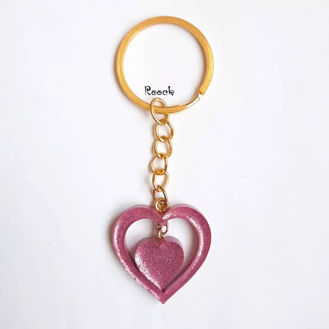 جاسوییچی قلب  متحرک . مناسب کیف و کوله . قابل سفارش در رنگ های دیگر 