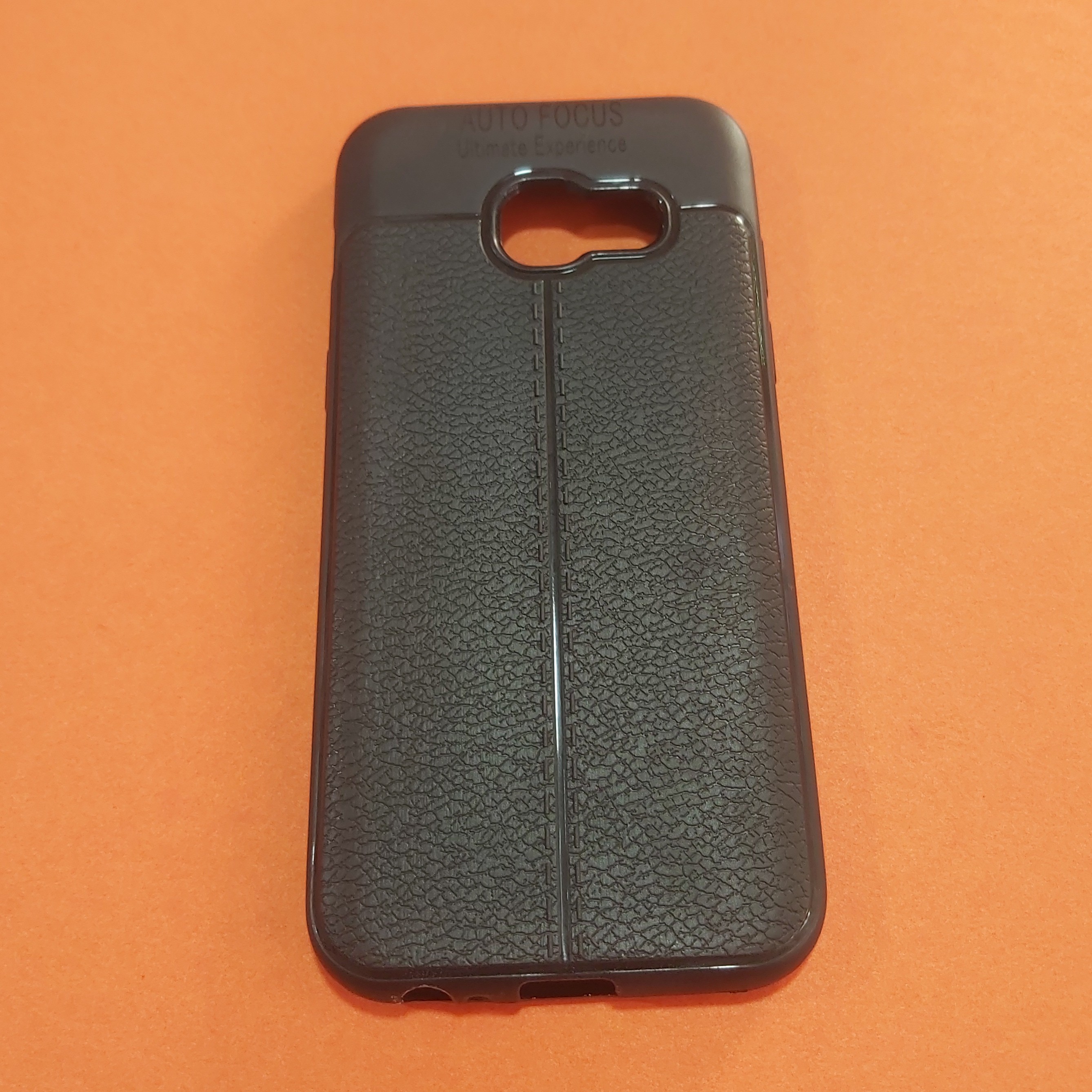 قاب محافظ ژله ای طرح چرم Samsung Galaxy A3 2017 یا A320 مدل Auto Focus