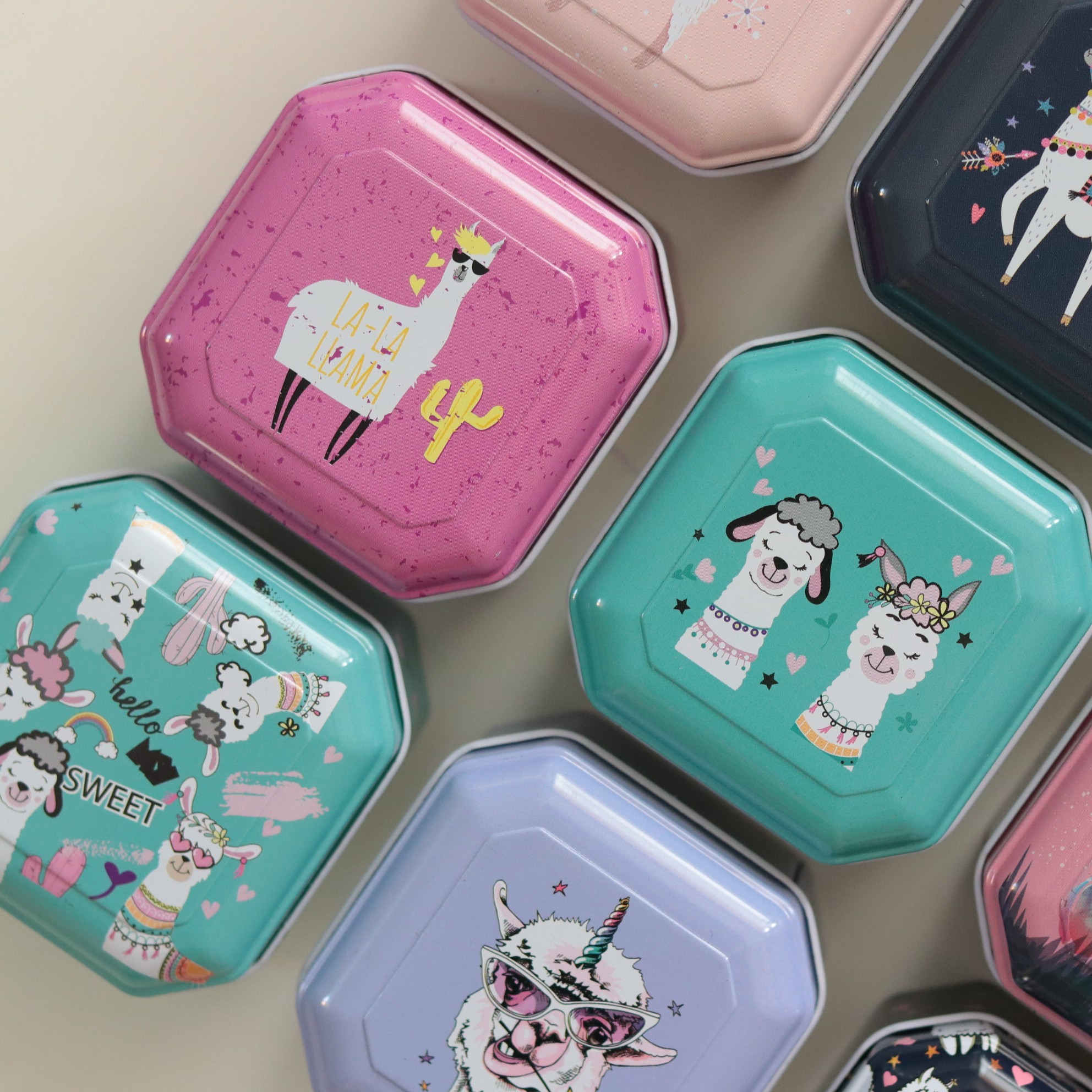 قوطی فلزی هشت ضلعی کد 26