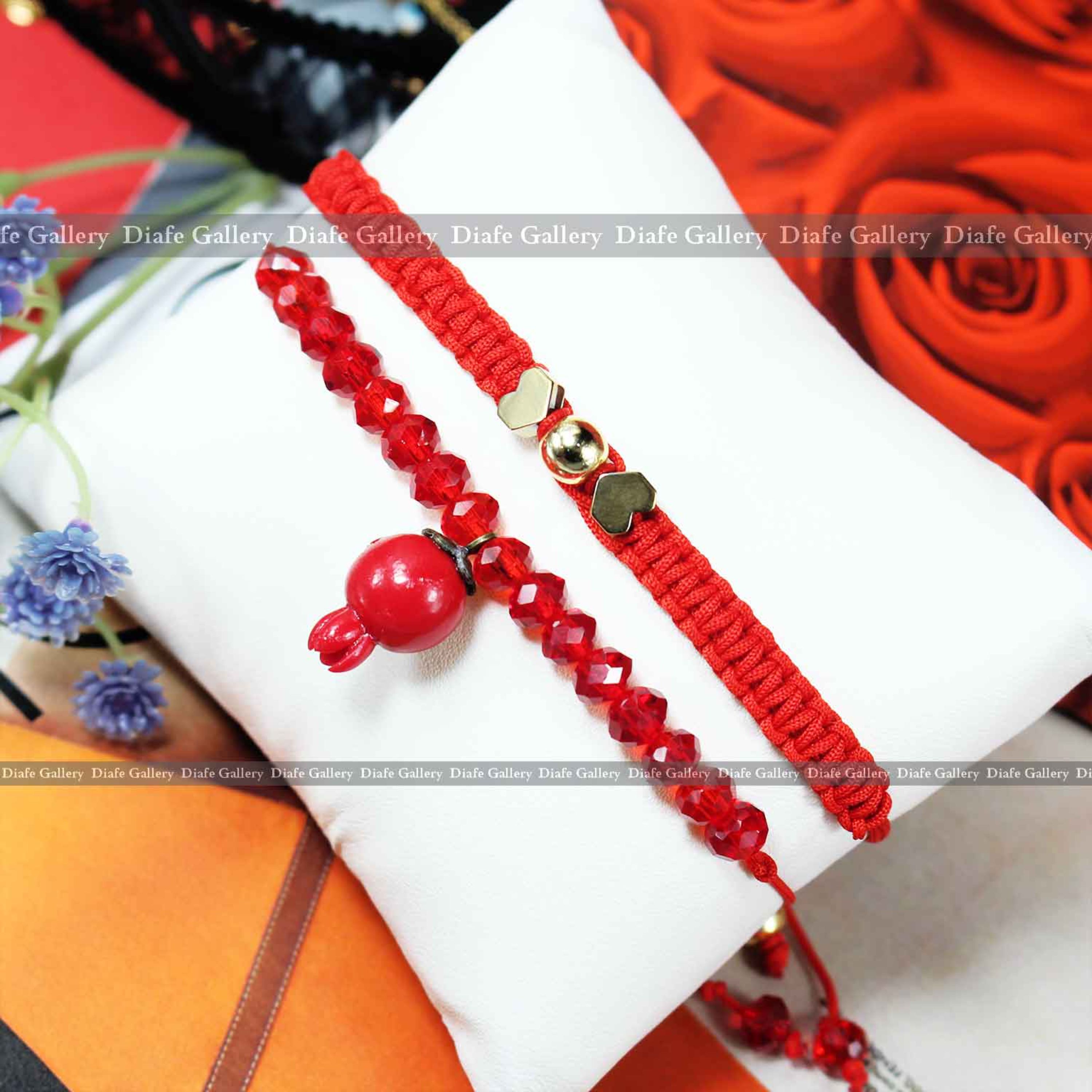دستبند بافت و مهره ای انار و قلب ویژه شب یلدا زنانه ودخترانه کد
