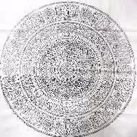 رومیزی طرح زنبق