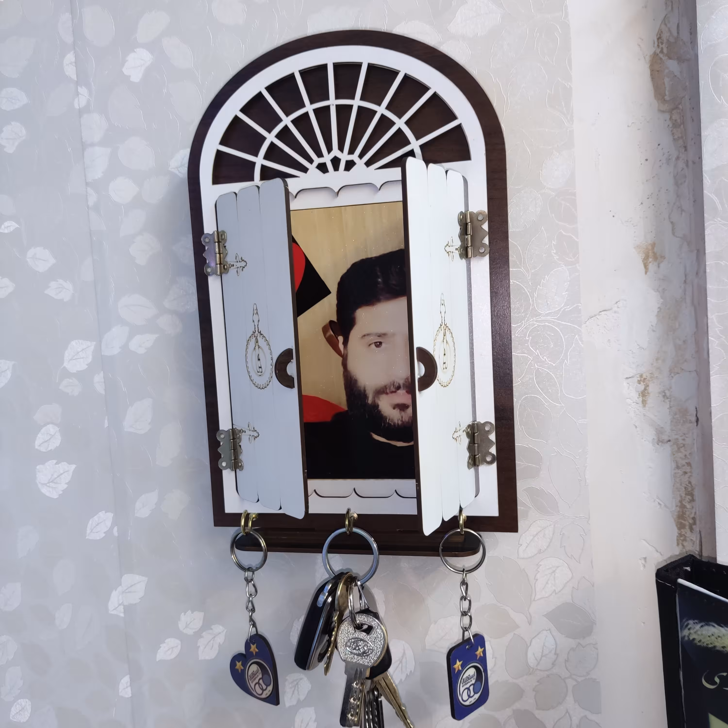 چاپ عکس دلخواه شما روی جاکلیدی دیواری 