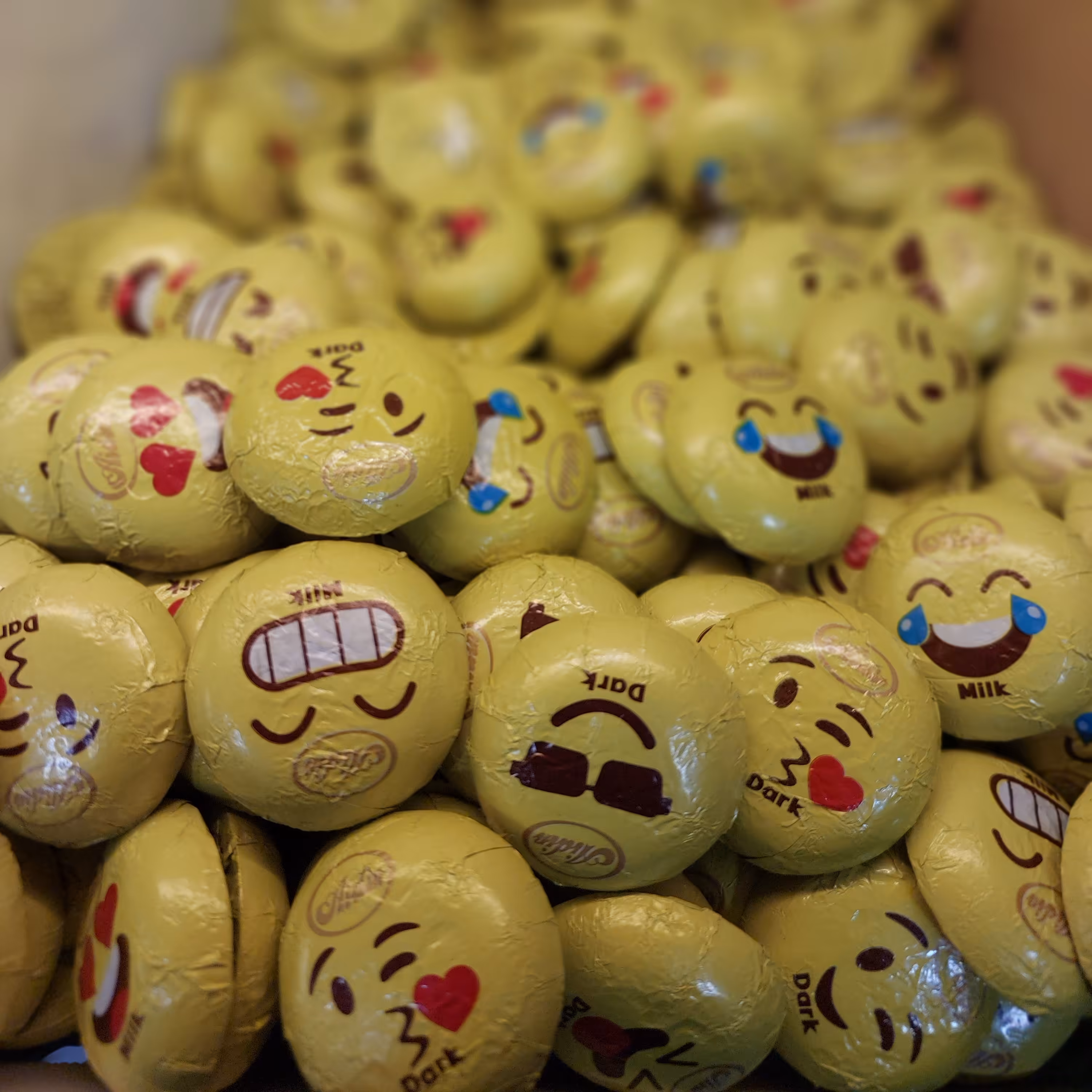 شکلات استیکری آیدین 500 گرم