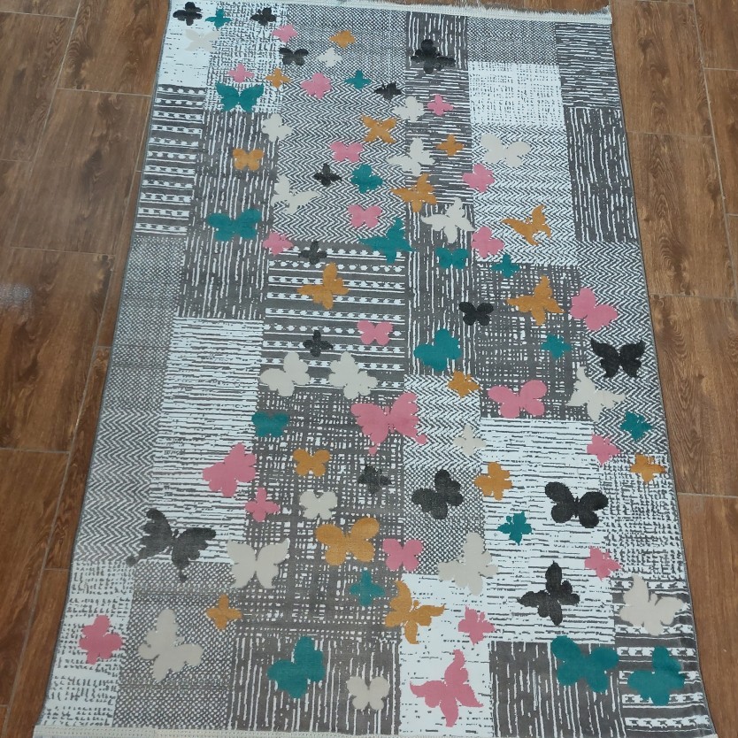 فرش فانتزی مدرن جدید 4متری  با طرح  پروانه های رنگی شاد  کد  403 ،500شانه تراکم 1000باقیمت کارخانه( هزینه ارسال پسکرایه)