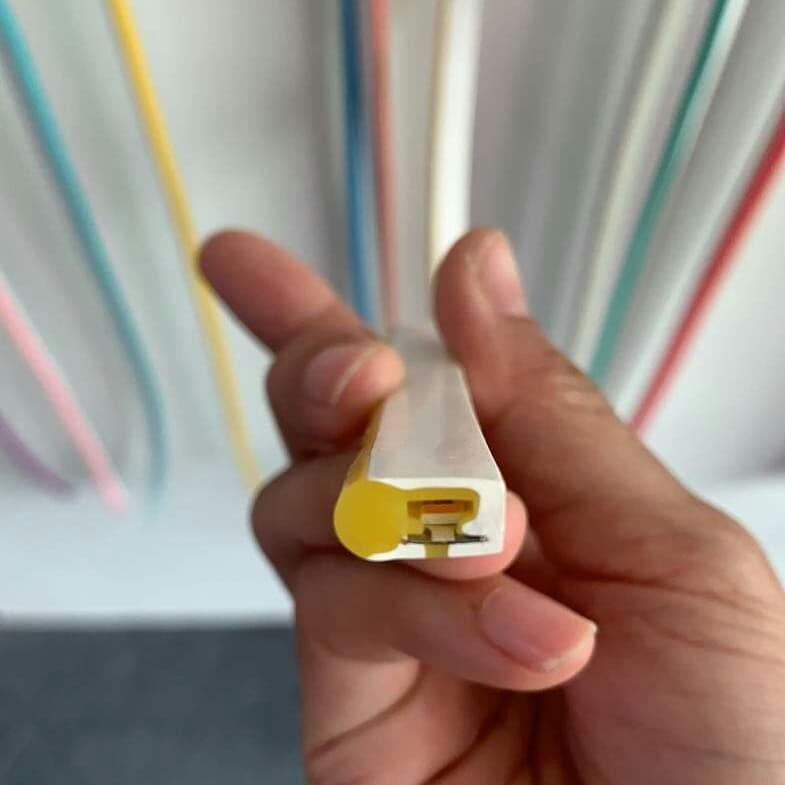 نئون سیلیکونی اورجینال زرد انبه ای 12ولت سایز  12*6 میلیمتر 9 وات | مگاترانس