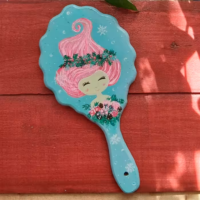 آینه چوبی 27در13سانتیمتر طراحی شده با دست و رنگ اکریلیک قابل تمیز کردن با دستمال مرطوب