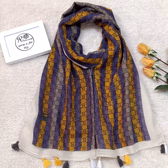 شال نخی گوچی رنگ بنفش و زرد منگوله دار